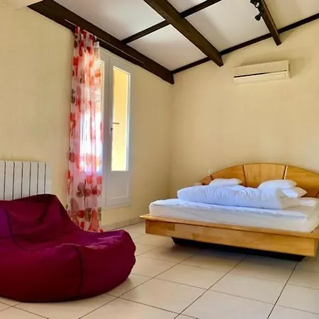 Villa Charmante Sur 2 Etage Avec Piscine -ref O20 Agde